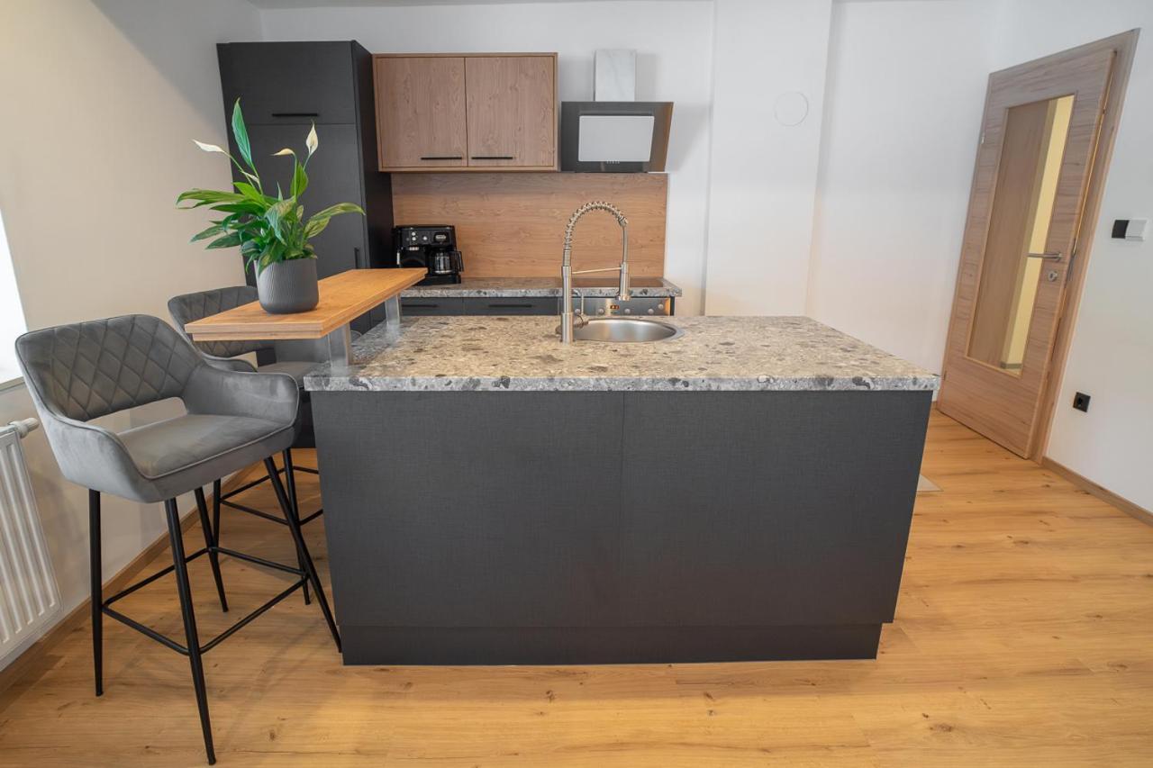 Apartement Waldfrieden Pfons Luaran gambar