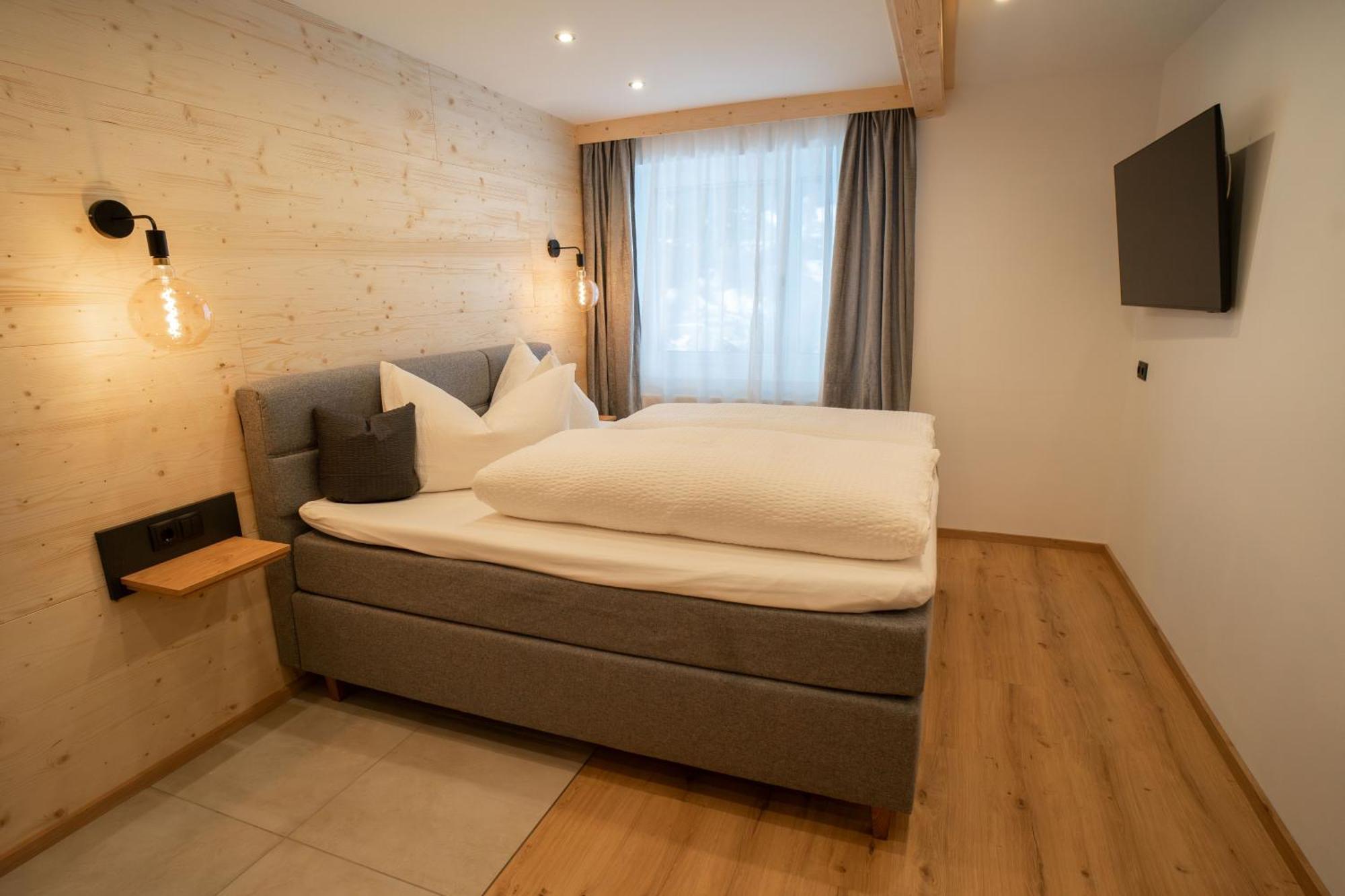 Apartement Waldfrieden Pfons Luaran gambar